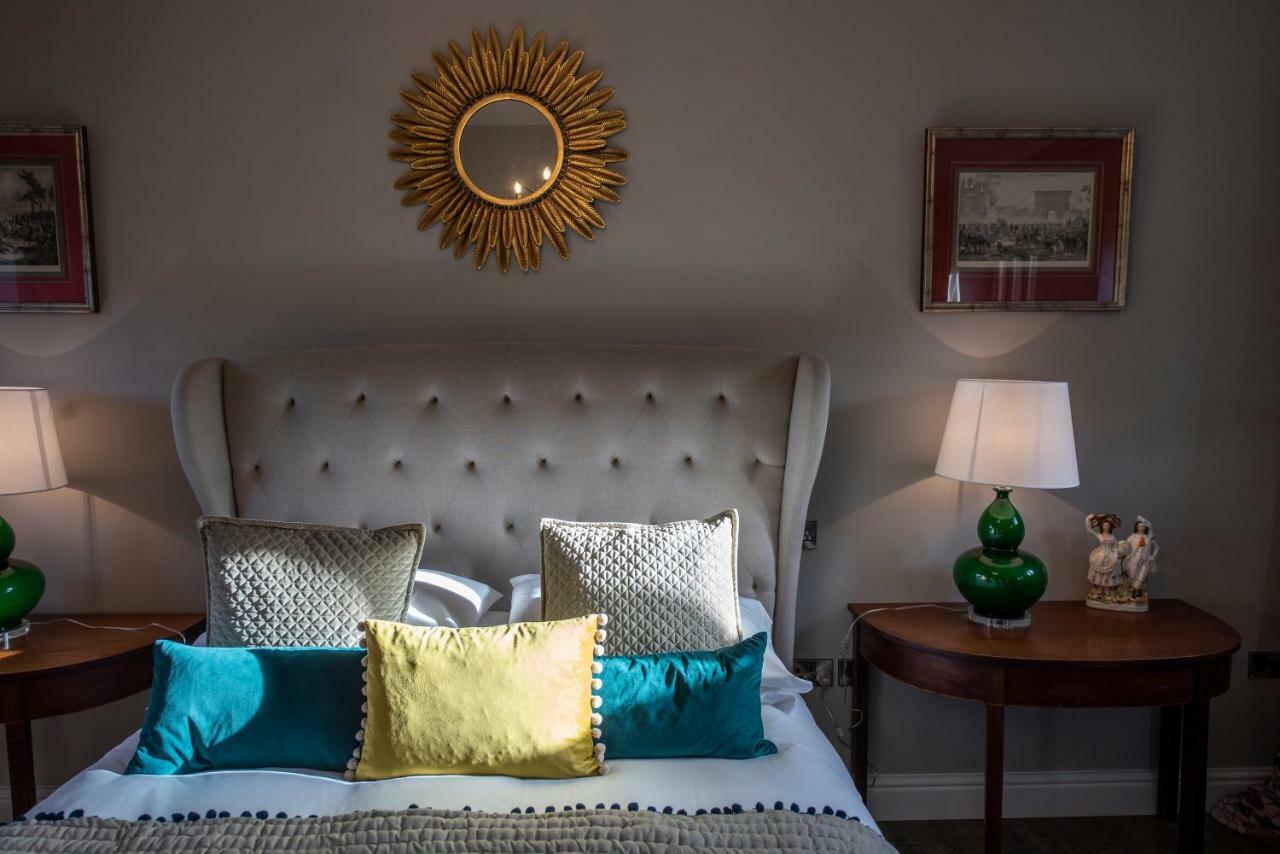 The George Inn Barford St Michael Exterior photo A bedroom at The Old Vicarage